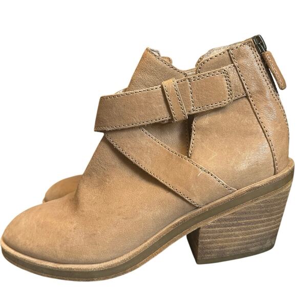 Eileen Fisher Derby Ankle Boots Tan Nubuck Leather Stacked Heel Preppy Career - Picture 1 of 9